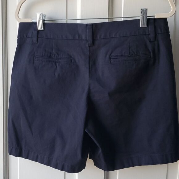 TOMMY HILFIGER SHORTS NAVY BLUE SIZE 8 COTTON STRETCH ALMOST 7" INSEAM - Picture 3 of 7
